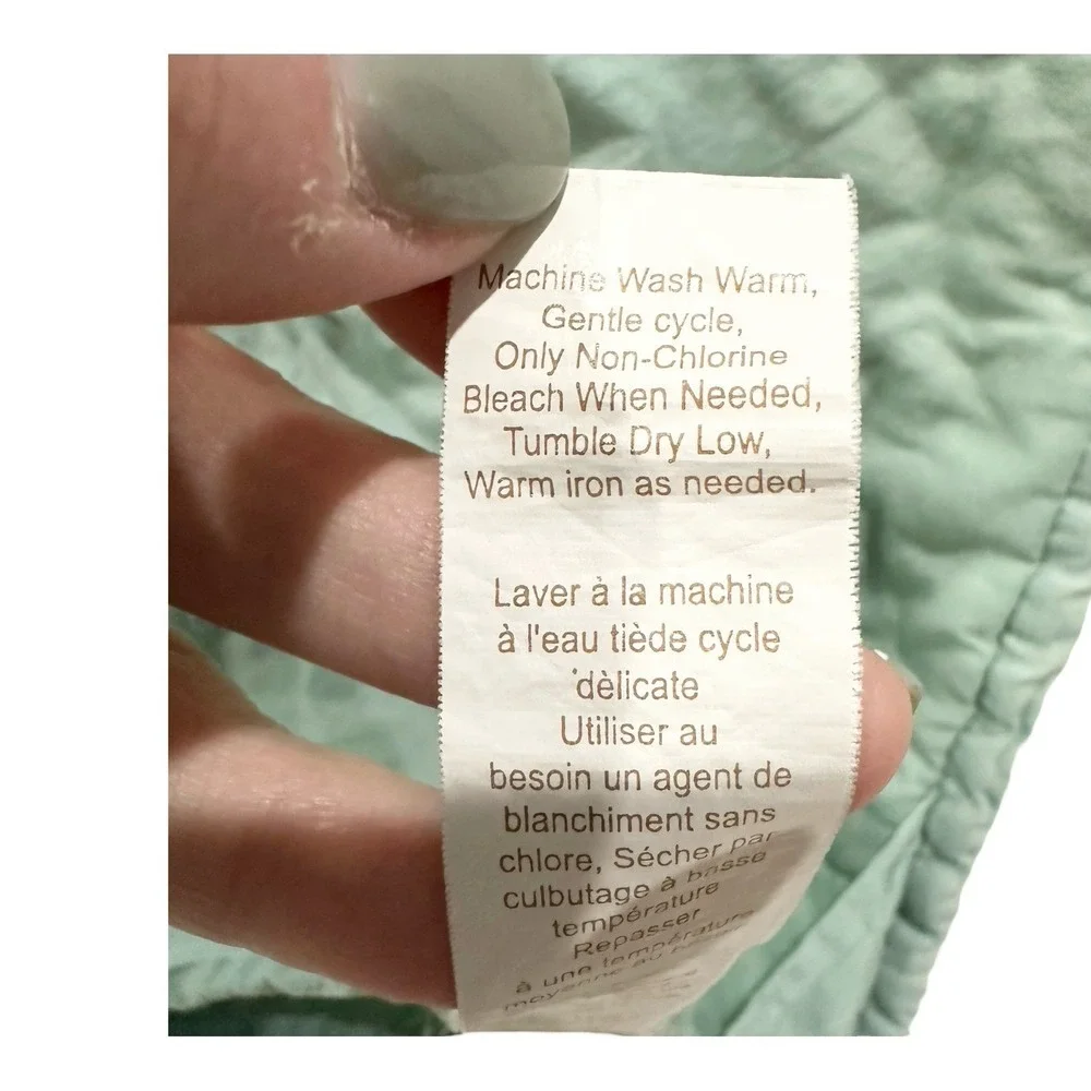 WEST ELM Nora Ruched Quilted Light Pool Green Standard Pillow Sham‎ 26x20  (ONE)